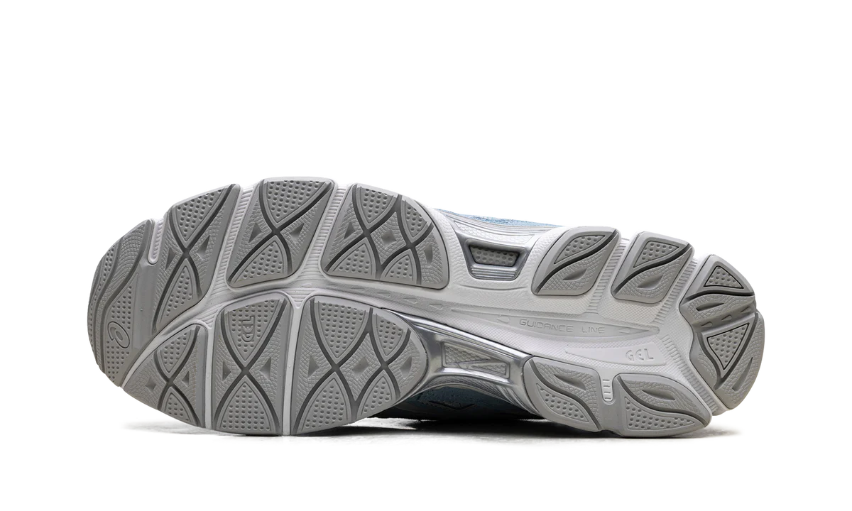 Asics Gel-NYC Baskets Homme/Femme – Coloris Cream Arctic Sky – Chaussures de Running Lifestyle